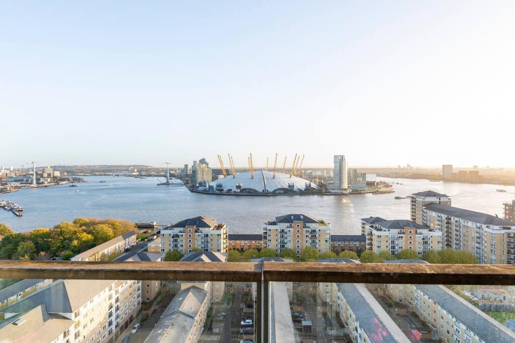 London Skylineviews 2 Bed 2 Bath Flat Near Canary Wharf, O2 & Excel Eksteriør billede