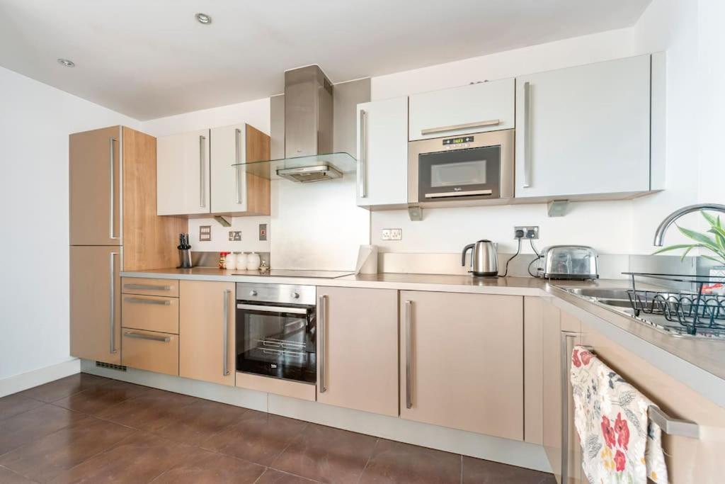 London Skylineviews 2 Bed 2 Bath Flat Near Canary Wharf, O2 & Excel Eksteriør billede